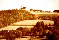 St-Maurenzen-mit-Pfarrhof-vor-1946.jpg